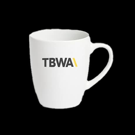 Tasses en porcelaine coniques