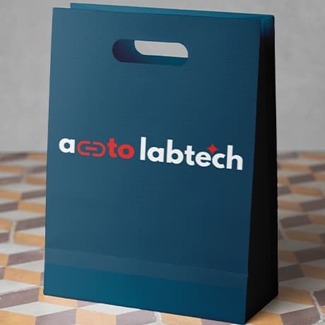 Sacs à poignées découpées