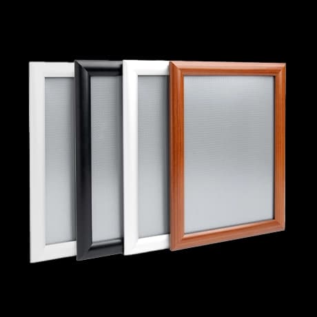 Cadres clippants de haute qualité