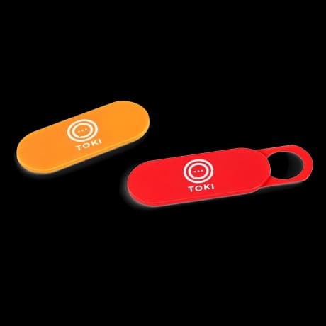 Caches webcam monochromes