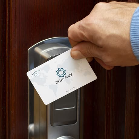 Carte NFC connectée personnalisée