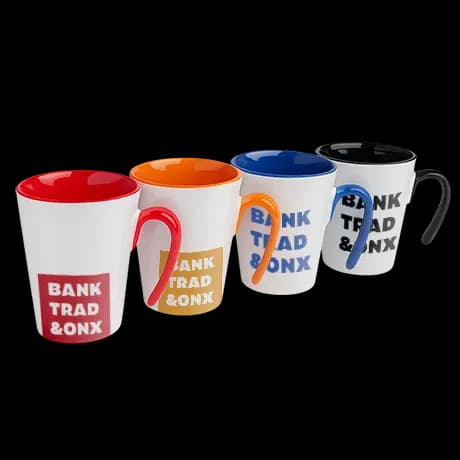 Mug à anse ouverte personnalisé